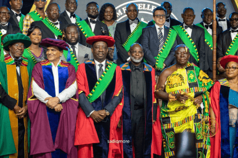 Otumfuo Honours Alex Dadey At Millenium Excellence Awards