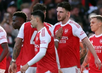 Arsenal beat Newcastle to seal Champions League spot