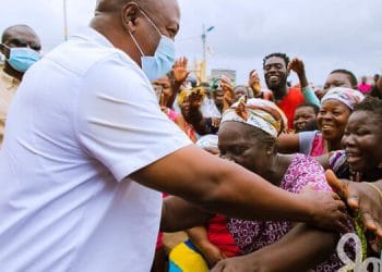 Swedru Market Women Laud Mahama’s 24-Hour Market Initiative