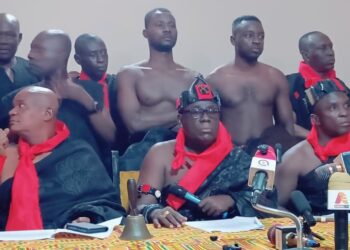 Denkyira Chiefs Declare War …Demand Removal of DCE, DCOP Acquaye