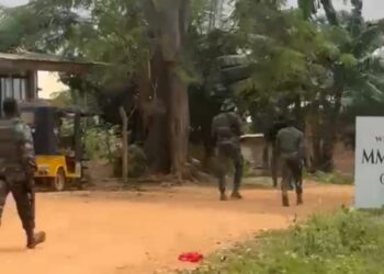 Armed Soldiers Ransack Narawa Mine!